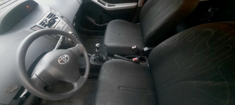 Sprzedam II właściciel Toyota Yaris 2009 5 drzwiowa - 03 Sprzedam II właściciel Toyota Yaris 2009 5 drzwiowa - 03