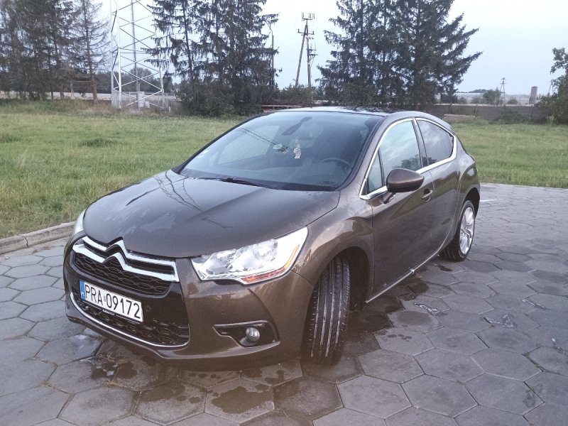 Sprzedam Citroen ds4 - 01 Sprzedam Citroen ds4 - 01