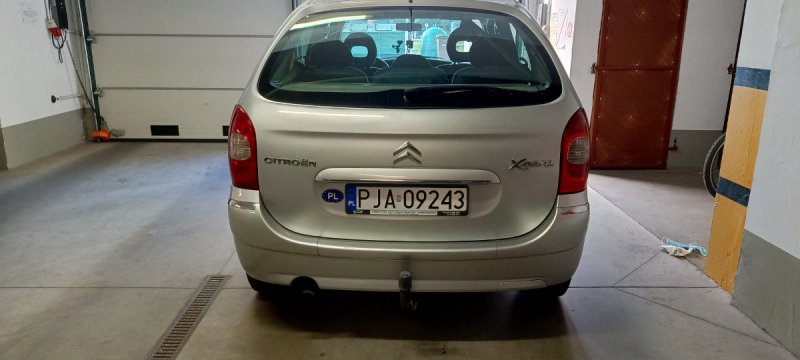 Citroen Picasso 2004 1.9 diesel - 01 Citroen Picasso 2004 1.9 diesel - 01
