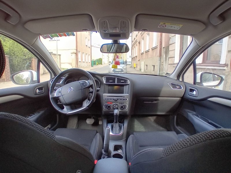 Samochód Citroen C4 2016r Tablicy ukraińskie - 02 Samochód Citroen C4 2016r Tablicy ukraińskie - 02