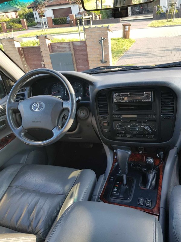 Toyota lad Cruiser VX 4,2 2001r diesel - 05 Toyota lad Cruiser VX 4,2 2001r diesel - 05