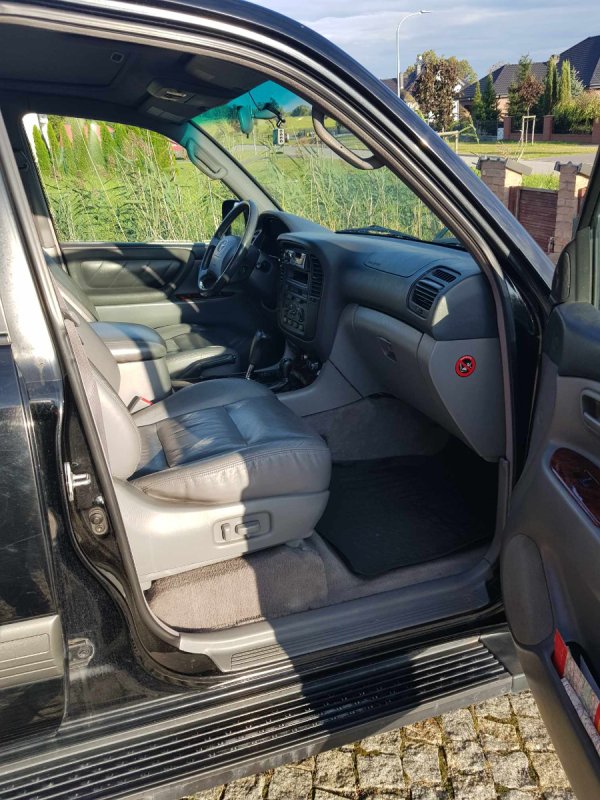Toyota lad Cruiser VX 4,2 2001r diesel - 06 Toyota lad Cruiser VX 4,2 2001r diesel - 06