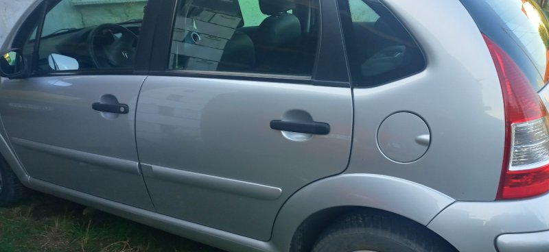 Sprzedam citroena c3 - 03 Sprzedam citroena c3 - 03