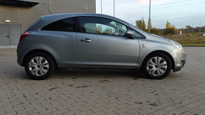 Opel Corsa D 1.4 benzyna 2011 - 02 Opel Corsa D 1.4 benzyna 2011 - 02