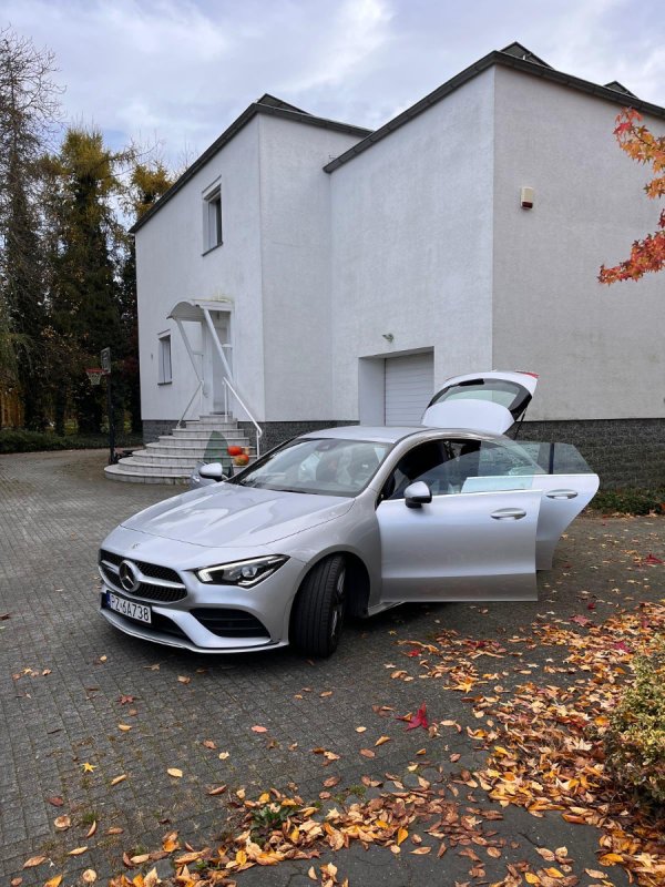 Mercedes CLA200 2021 rok - 02 Mercedes CLA200 2021 rok - 02