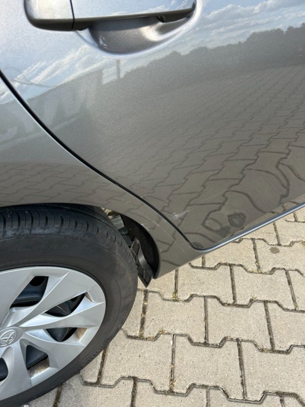 Toyota Auris 2018 1.6 benzyna Salon Polska - 03 Toyota Auris 2018 1.6 benzyna Salon Polska - 03