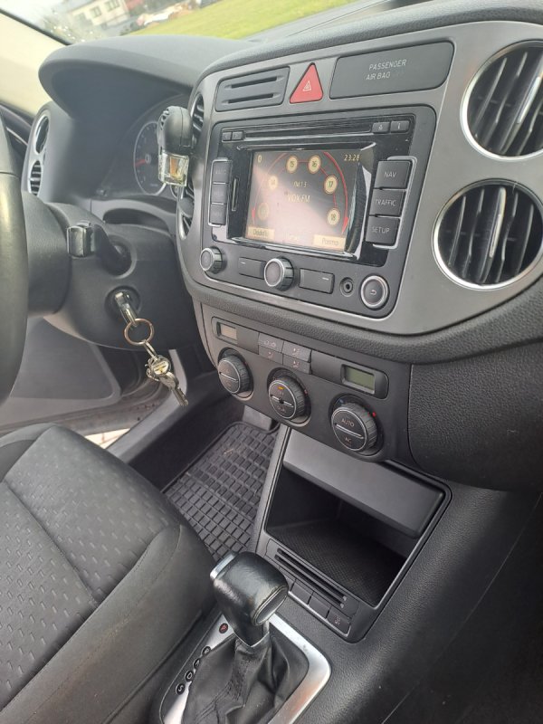 Sprzedam vw tiguan 2009 - 02 Sprzedam vw tiguan 2009 - 02