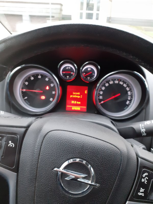 Opel Astra J 2010 Cosmo 1 właśc 79 tys km bezwypadkowy - 05 Opel Astra J 2010 Cosmo 1 właśc 79 tys km bezwypadkowy - 05