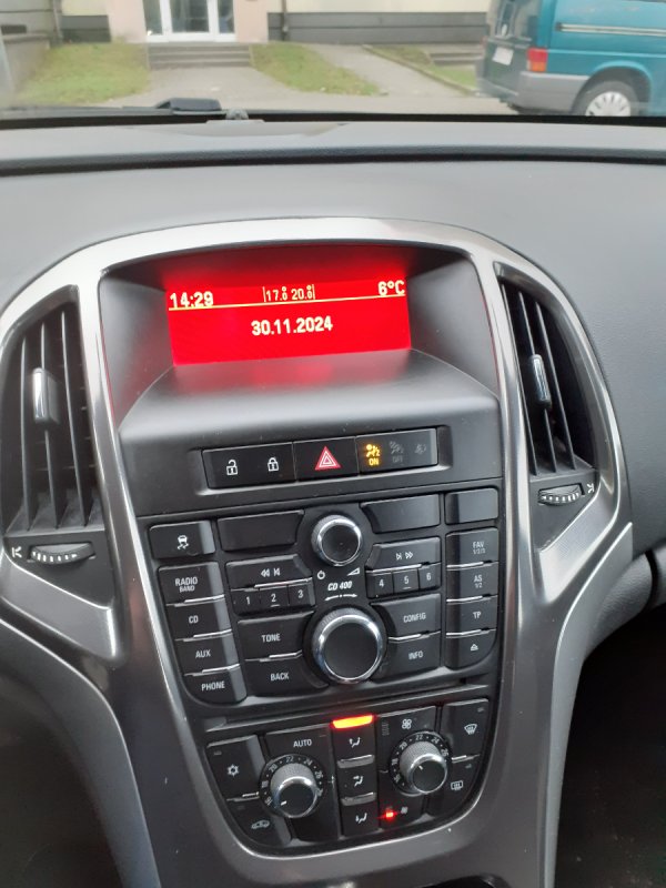 Opel Astra J 2010 Cosmo 1 właśc 79 tys km bezwypadkowy - 06 Opel Astra J 2010 Cosmo 1 właśc 79 tys km bezwypadkowy - 06