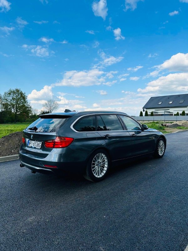 BMW Seria 3 320i Touring Luxury Line - 06 BMW Seria 3 320i Touring Luxury Line - 06