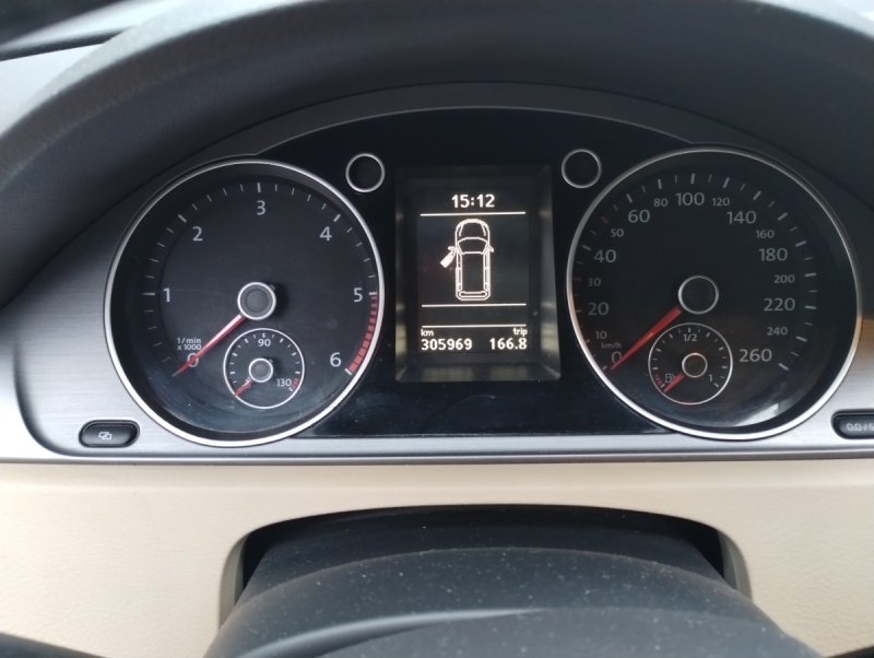 Sprzedam VW passata b7 2.0 TDI z 2011 r - 05 Sprzedam VW passata b7 2.0 TDI z 2011 r - 05
