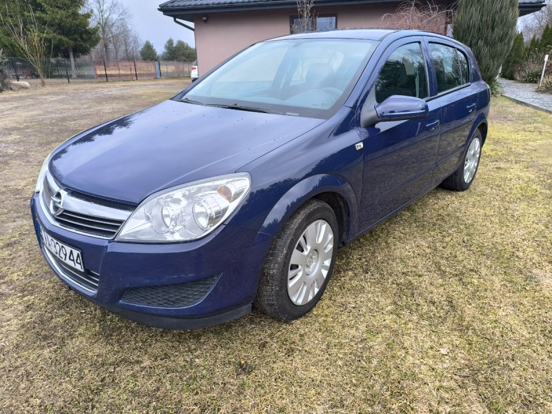 Opel Astra H 1.4 Benzyna - 02 Opel Astra H 1.4 Benzyna - 02
