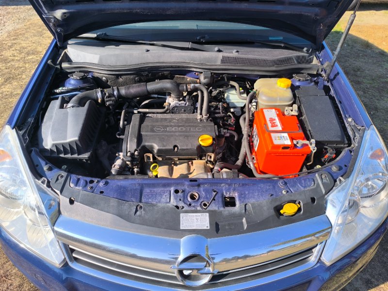 Opel Astra H 1.4 Benzyna - 05 Opel Astra H 1.4 Benzyna - 05