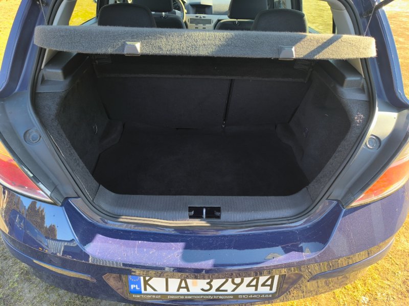 Opel Astra H 1.4 Benzyna - 07 Opel Astra H 1.4 Benzyna - 07