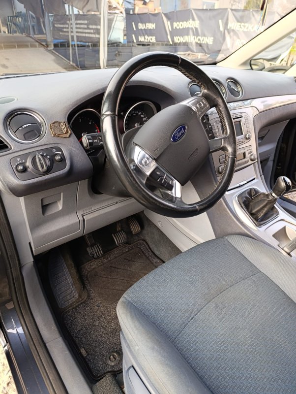 Ford Galaxy Kraków diesel manual - 06 Ford Galaxy Kraków diesel manual - 06