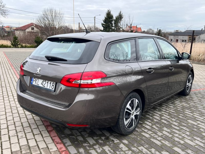 Peugeot 308 T9 Kombi 130 KM Benzyna Zadbany - 01 Peugeot 308 T9 Kombi 130 KM Benzyna Zadbany - 01