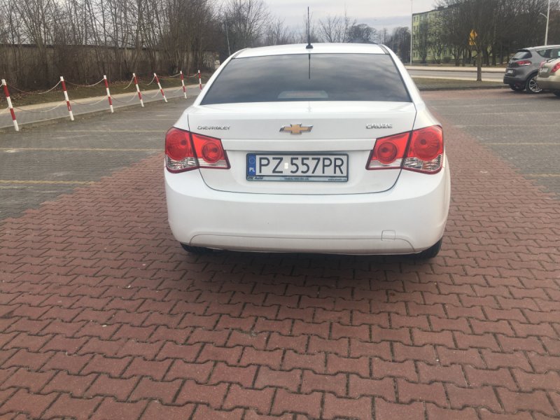 Sprzedam Chevrolet Cruze 1.7 D 130 Km - 05 Sprzedam Chevrolet Cruze 1.7 D 130 Km - 05