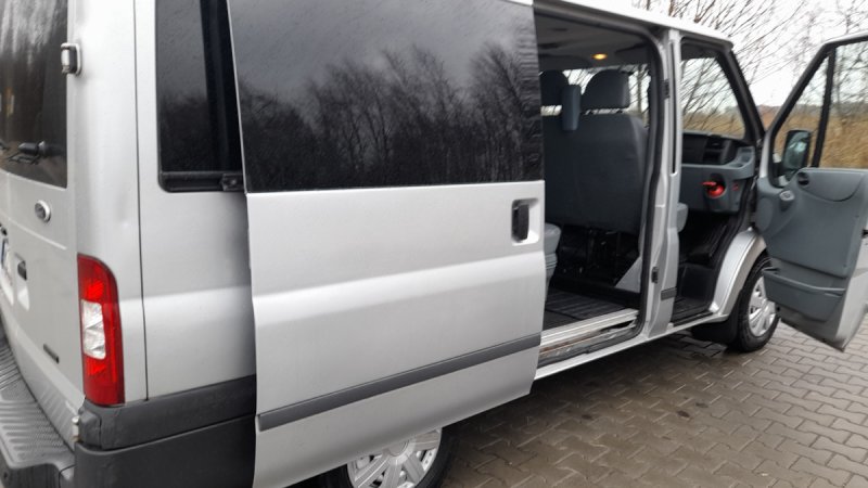 Sprzedam Forda Transit 2.2, 2010r.diesel 9 osobowy - 04 Sprzedam Forda Transit 2.2, 2010r.diesel 9 osobowy - 04