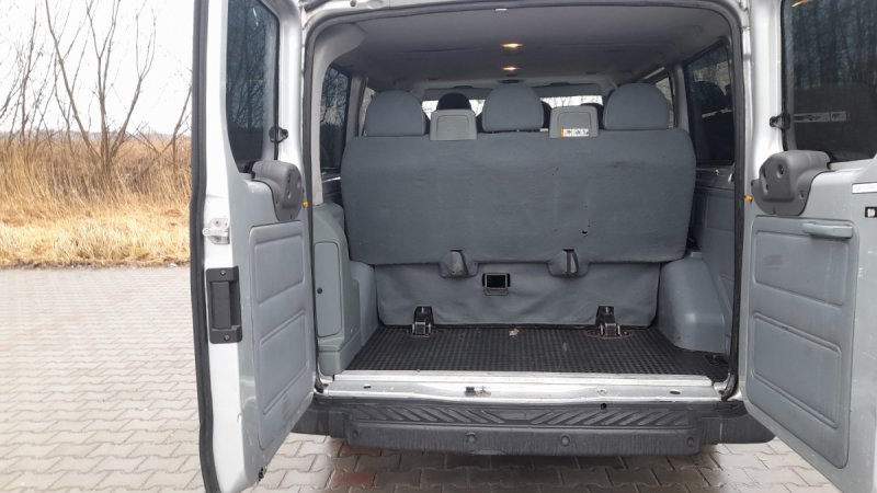Sprzedam Forda Transit 2.2, 2010r.diesel 9 osobowy - 05 Sprzedam Forda Transit 2.2, 2010r.diesel 9 osobowy - 05