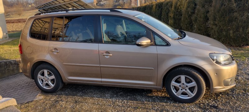 Volkswagen Touran 1.6 TDI - 02 Volkswagen Touran 1.6 TDI - 02