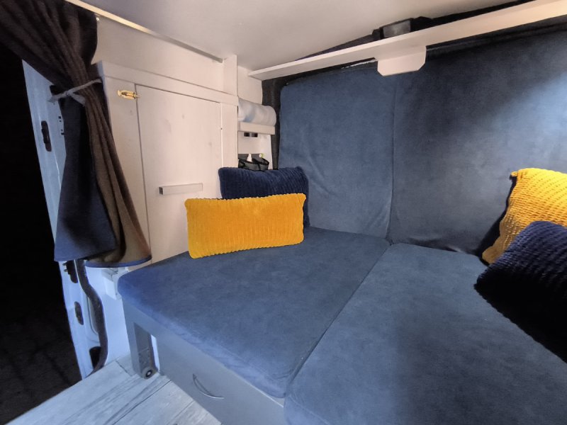 Opel Vivaro 2,0 cdti kampervan - 03 Opel Vivaro 2,0 cdti kampervan - 03