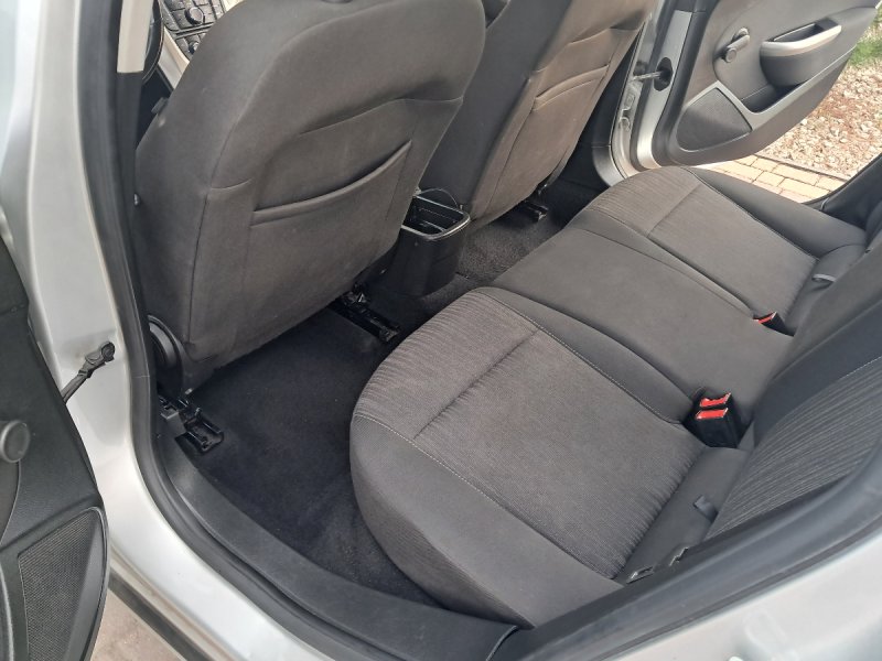 Opel Astra 1.4 benzyna, 129 tys km - 05 Opel Astra 1.4 benzyna, 129 tys km - 05