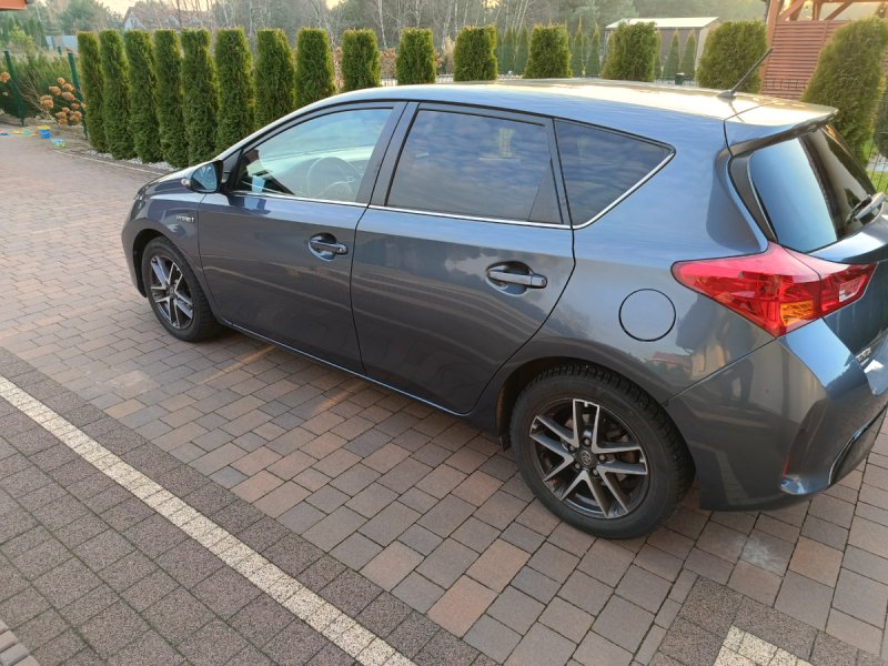 Toyota Auris 2015r. 1,8 Hybrid, Os.pryw. - 07 Toyota Auris 2015r. 1,8 Hybrid, Os.pryw. - 07