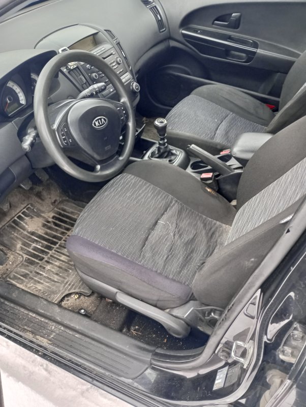 Kia ceed 2.0 2009 - 04 Kia ceed 2.0 2009 - 04