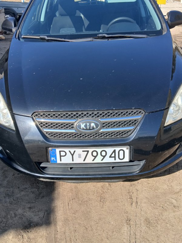 Kia ceed 2.0 crdi 140km do poprawek lakierniczych