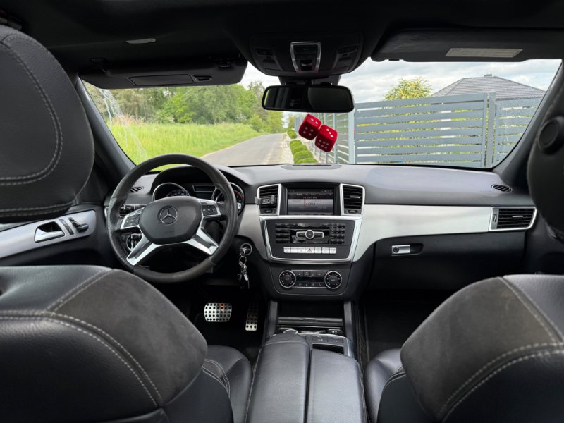 Sprzedam Mercedes Benz GLE 350 D 4 MATIC - 01 Sprzedam Mercedes Benz GLE 350 D 4 MATIC - 01