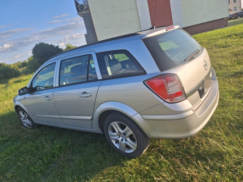 Sprzedam Opel Astra - 02 Sprzedam Opel Astra - 02