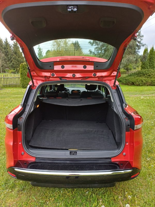 Renault Clio IV Grandtour benzyna/gaz - 01 Renault Clio IV Grandtour benzyna/gaz - 01