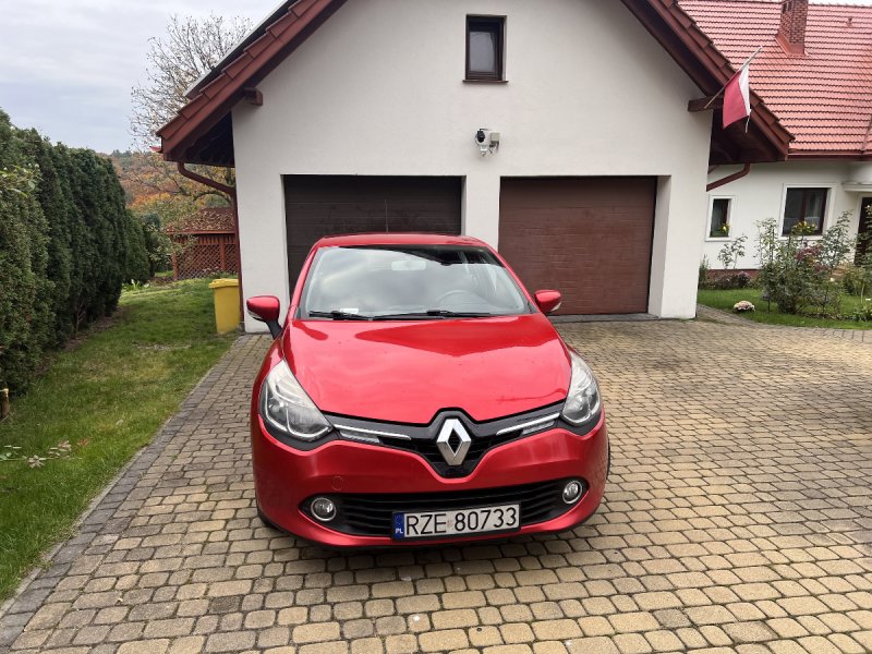 Sprzedam Renault Clio IV LPG/Benzyna 2014r 230 tys - 06 Sprzedam Renault Clio IV LPG/Benzyna 2014r 230 tys - 06
