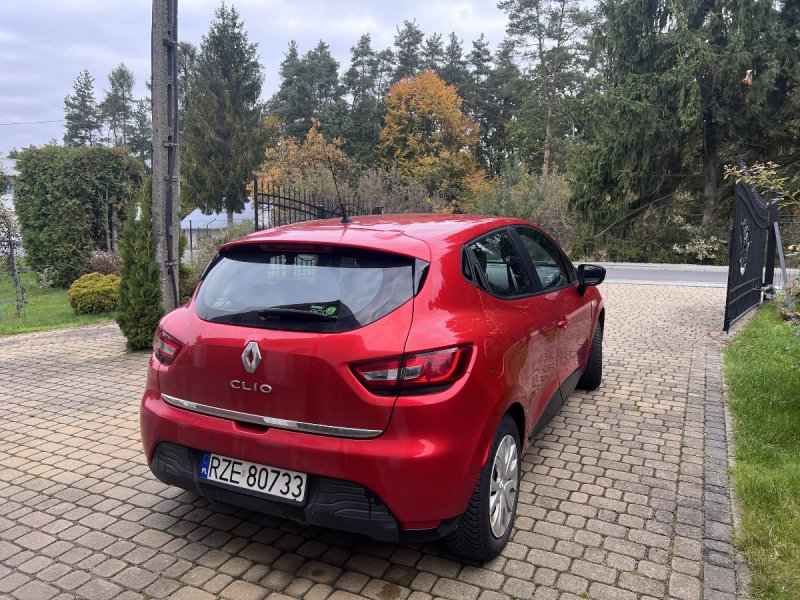 Sprzedam Renault Clio IV LPG/Benzyna 2014r 230 tys - 07 Sprzedam Renault Clio IV LPG/Benzyna 2014r 230 tys - 07