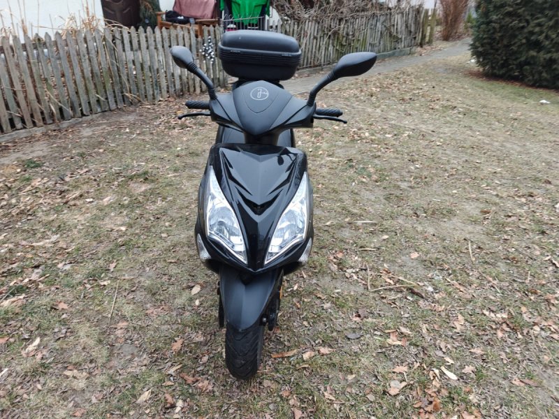 Sprzedam skuter Junak 607