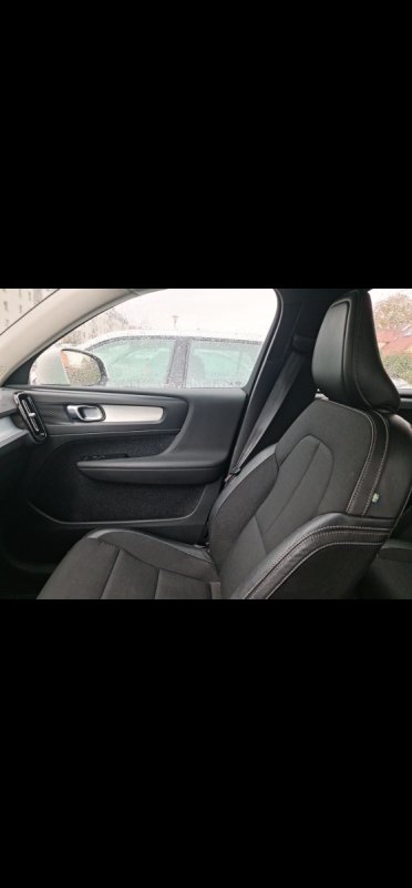 Sprzedam Volvo XC40 - 03