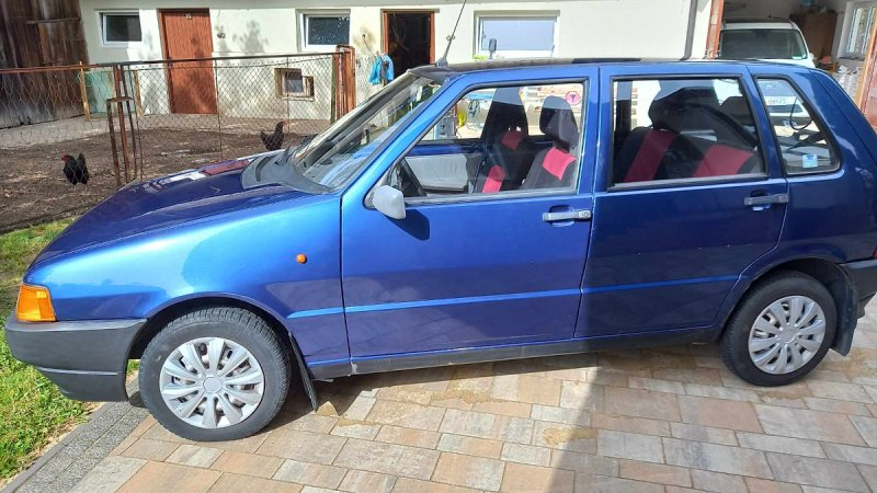 Sprzedam Fiat Uno 900cm - 02