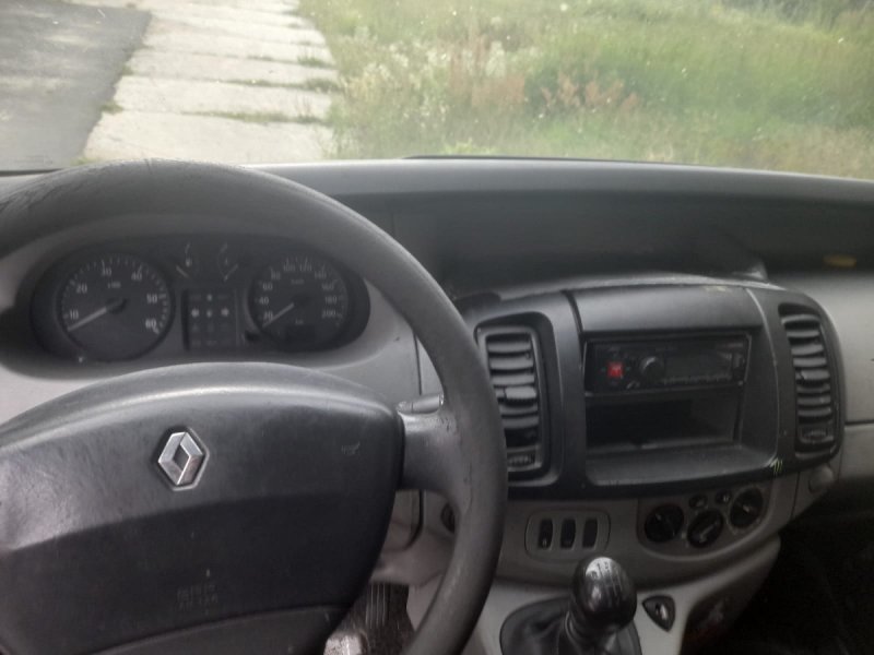 Renault Trafic 1.9dci 2002r - 04