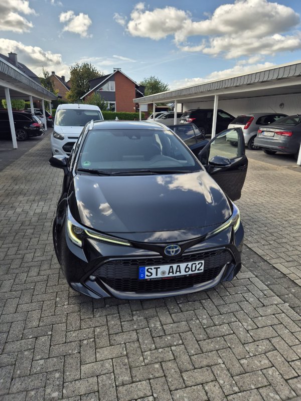 Toyota Corolla Touring Sports 2,0 I Hybrida (2021)
