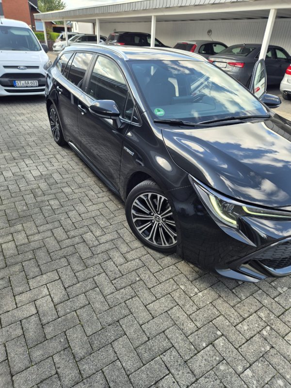 Toyota Corolla Touring Sports 2,0 I Hybrida (2021) - 06
