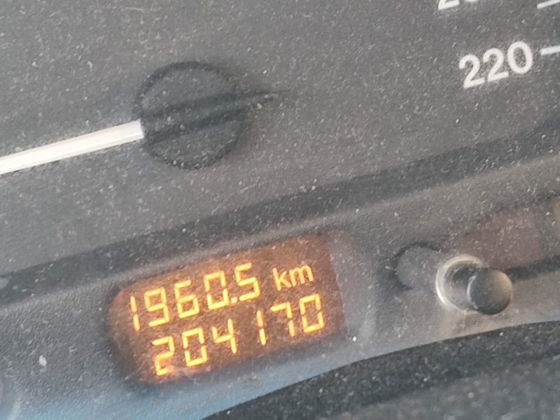 Opel Vectra B - 01