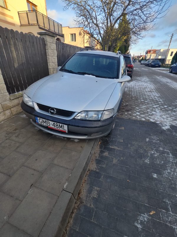 Opel Vectra B - 03