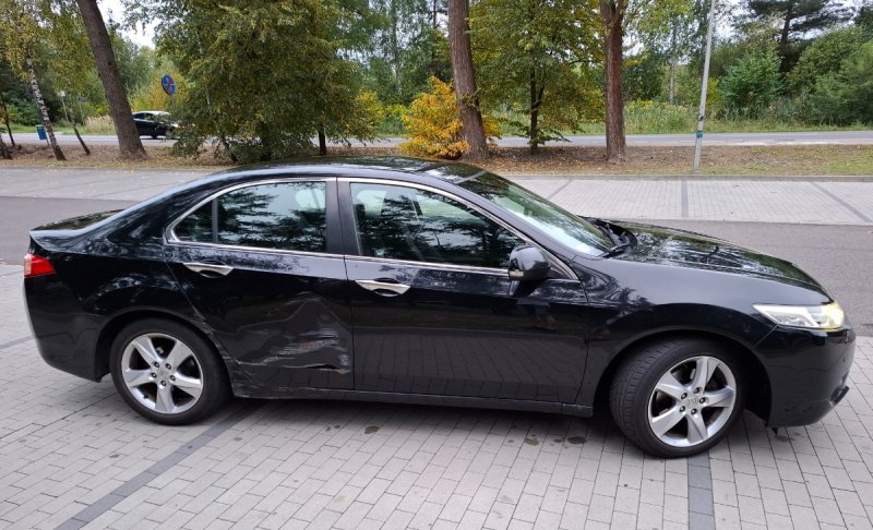 Honda Accord VIII 2011/12 - 03