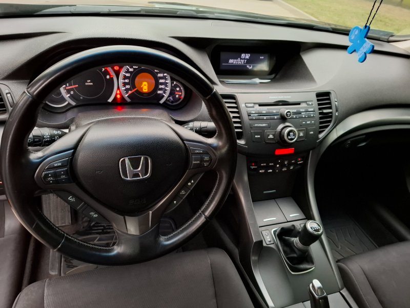 Honda Accord VIII 2011/12 - 05