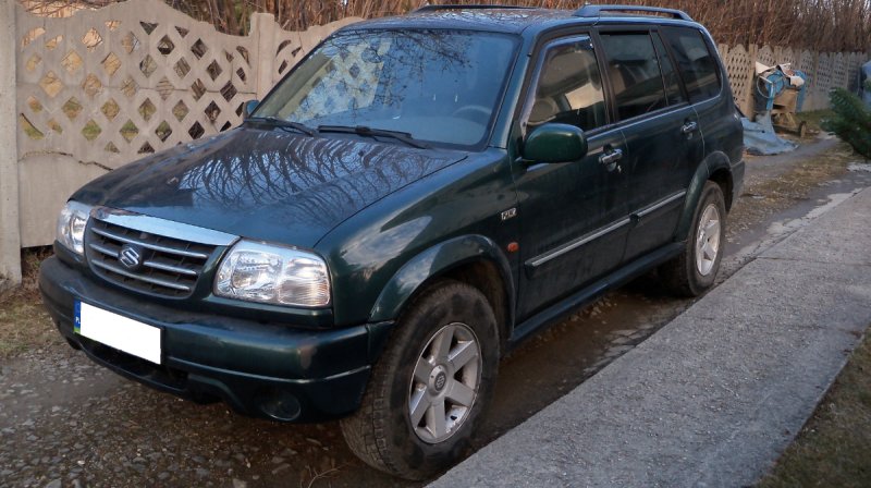 Suzuki XL7 2,7i terenówka 7 osobowa - 01