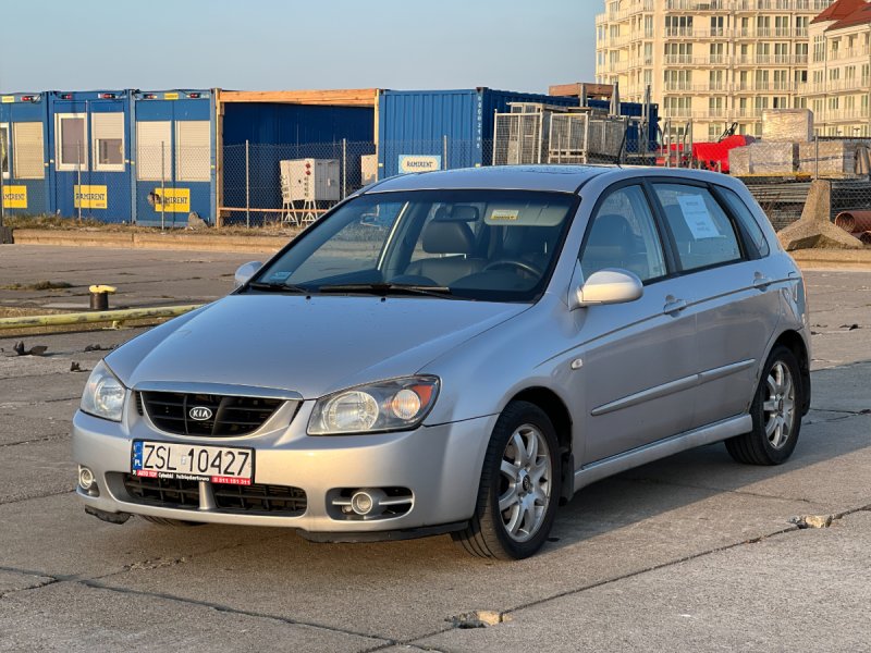 Kia Cerato 2.0 CRDi LX