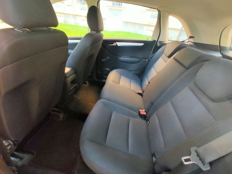 Mercedes B Klasa (W245) B170, Klimatyzacja - 09