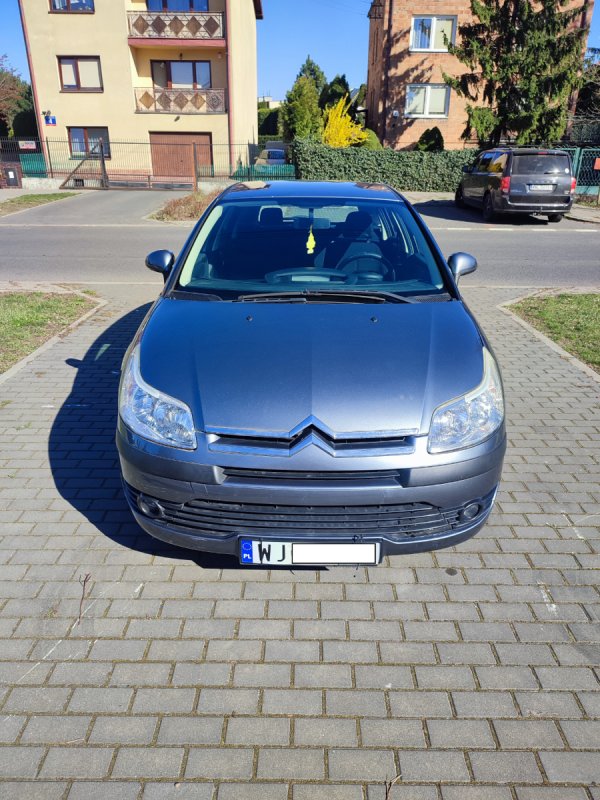Citroen C4 1.4 88KM - 02