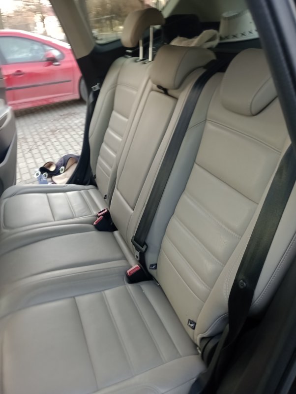 Ford Kuga 1.5 EcoBoost 2x4 Black Silver - 04
