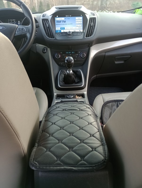 Ford Kuga 1.5 EcoBoost 2x4 Black Silver - 05
